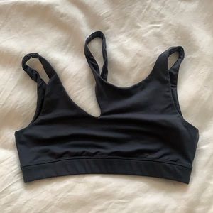 Alo Yoga Peak Bra